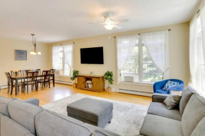 Beautiful Stay in Downtown Freeport